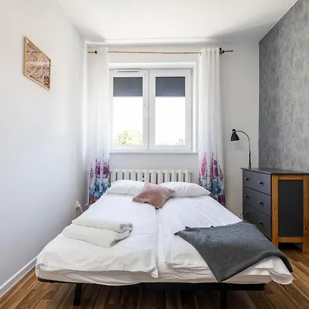 Zuraw Na Poddaszu Guest house *