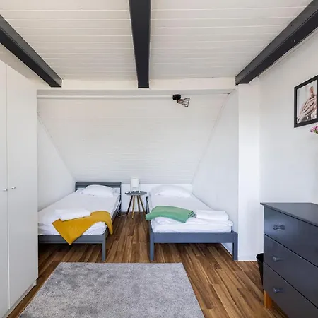 Guest house Zuraw Na Poddaszu *